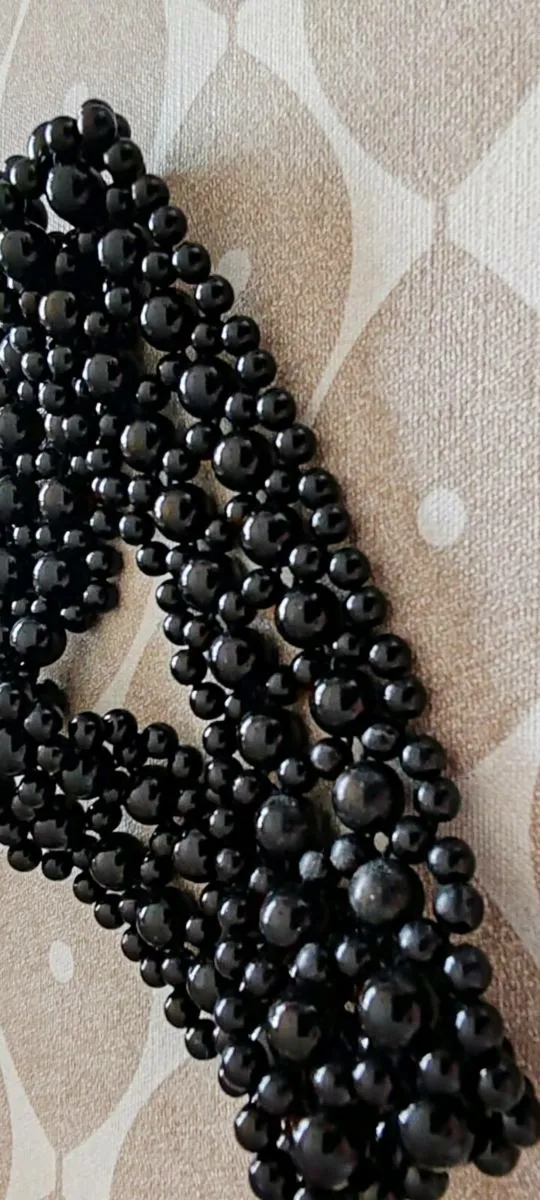 Black beaded choker - Image 2