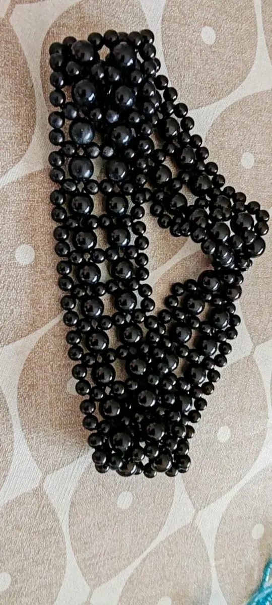 Black beaded choker - Image 3