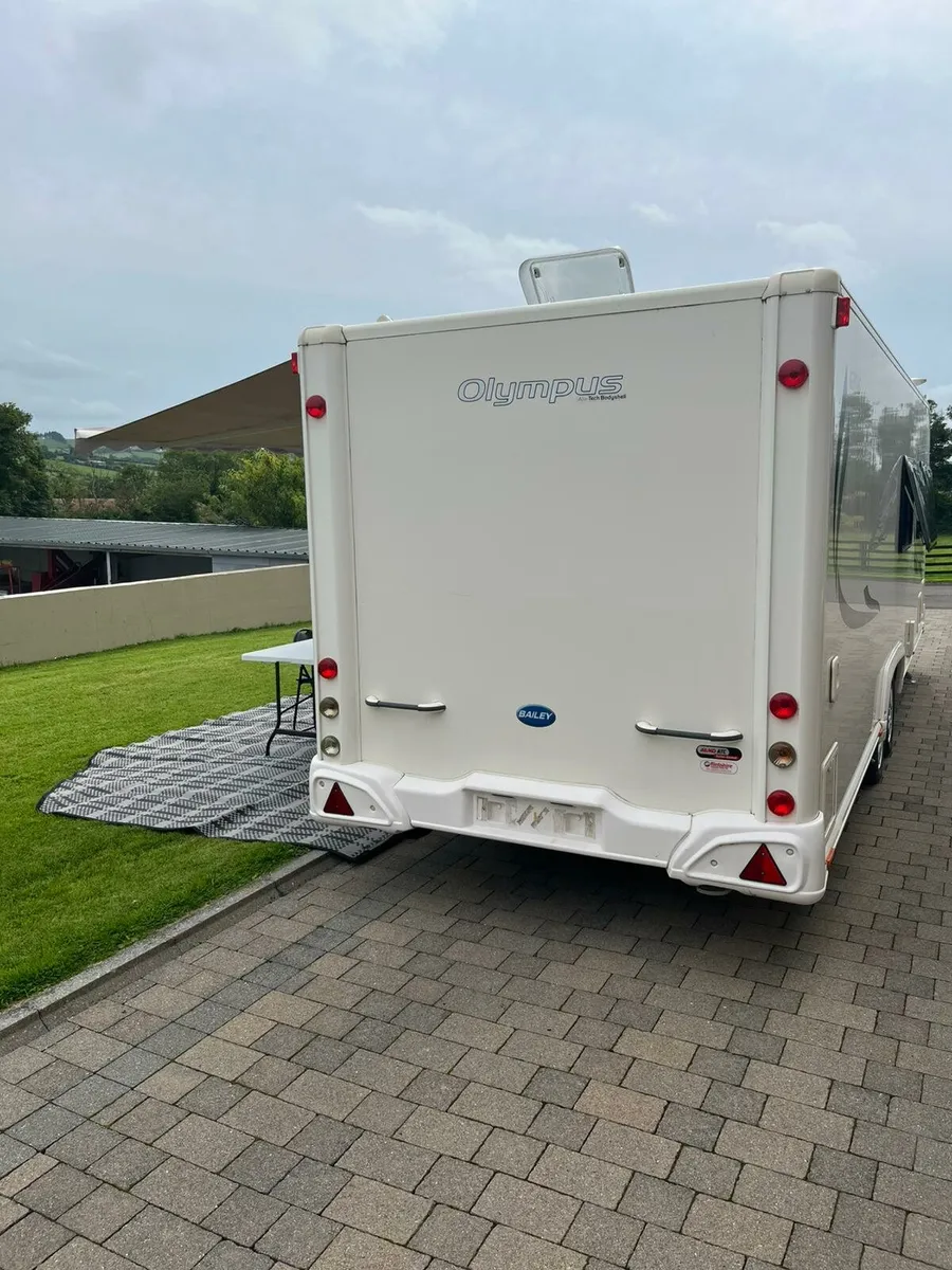 Caravan 5 Bert - Image 2