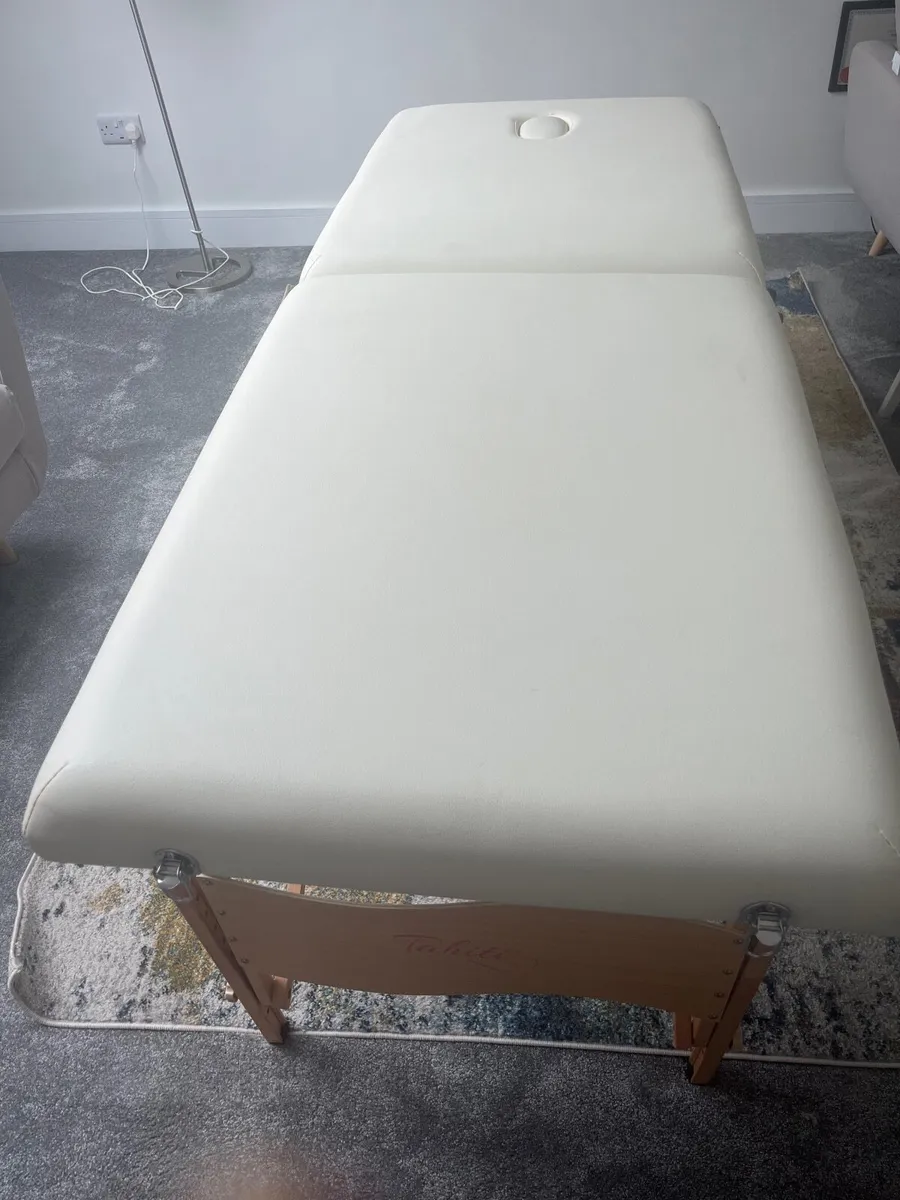 Sports massage /Adjustable Beauty Bed - Image 1