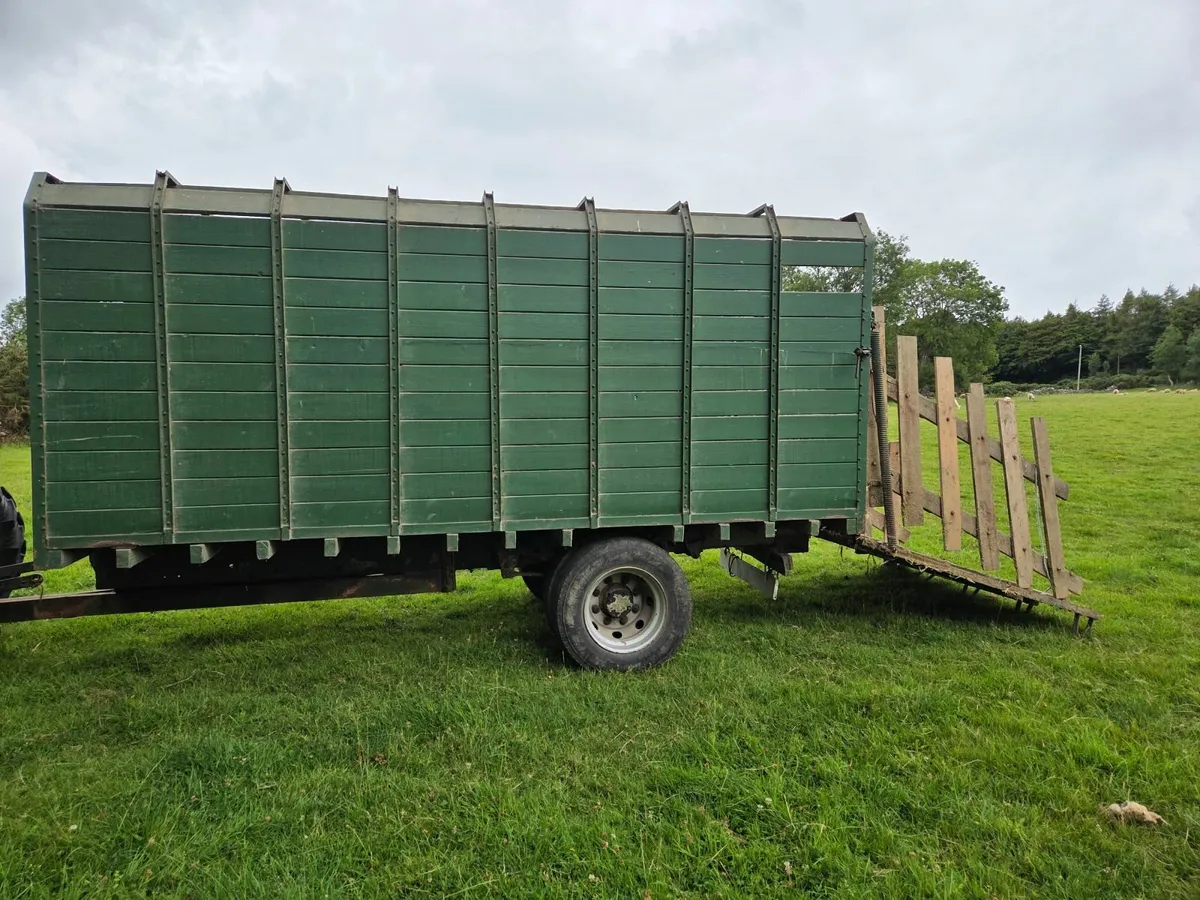 Cattle Trailer - Image 1