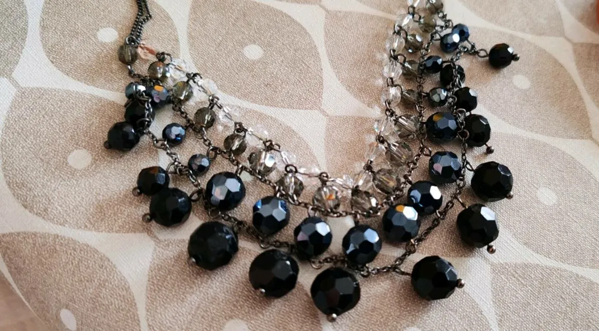 Retro style necklace - Image 2