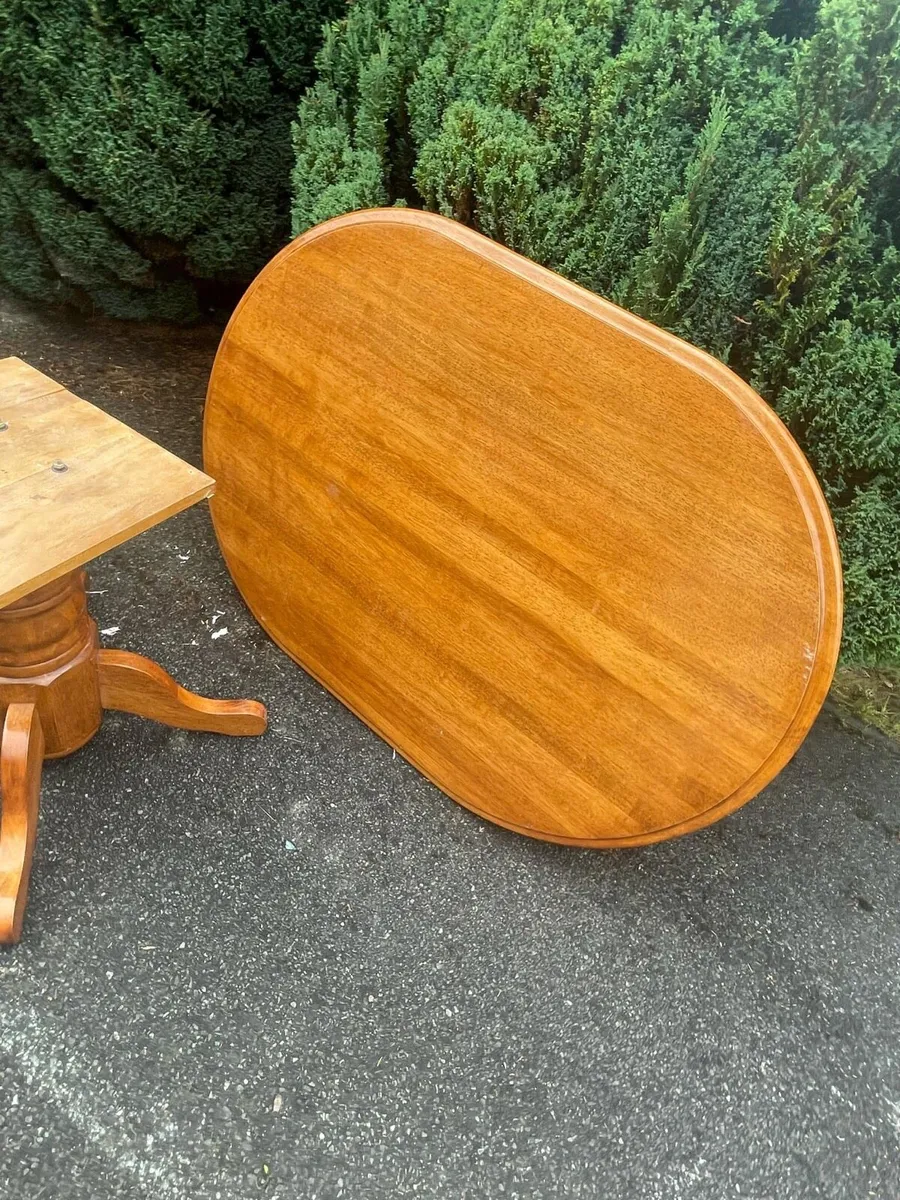 Kitchen table + 6 chairs set €150 - Image 4