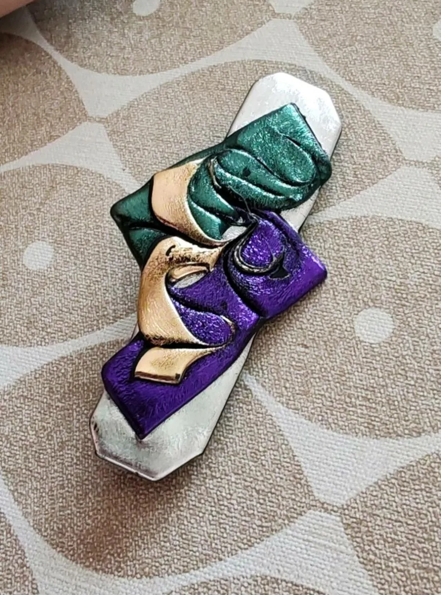 Brooch - Image 4