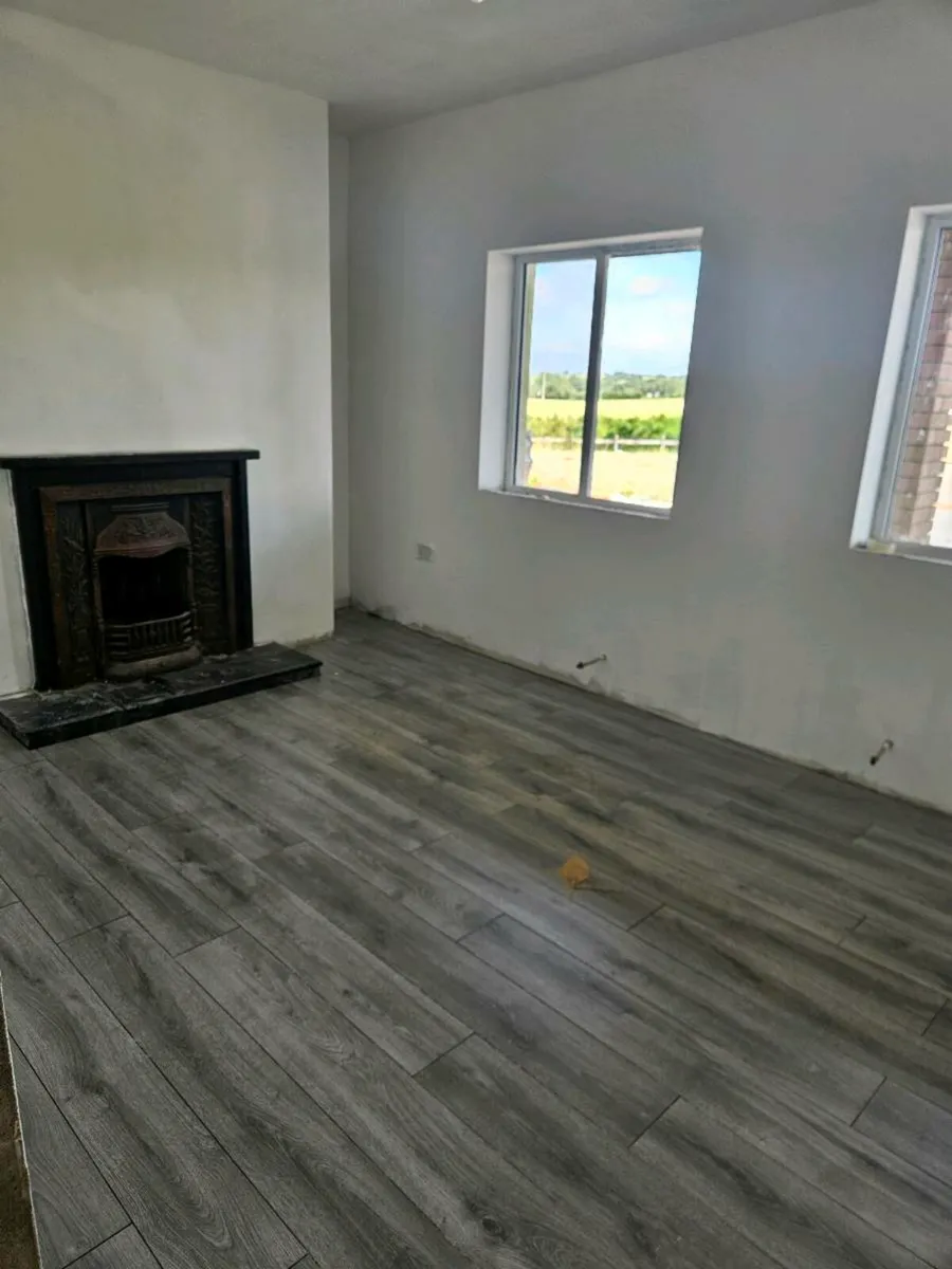 4 bedroom Home for daily Rent - Image 2