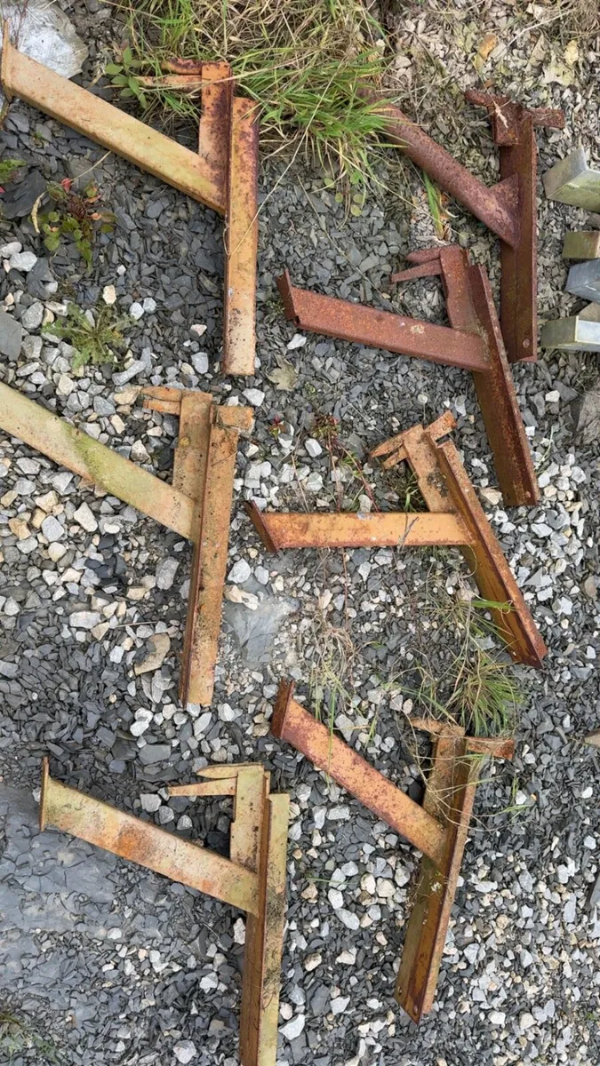 Scaffolding Brackets - Image 2
