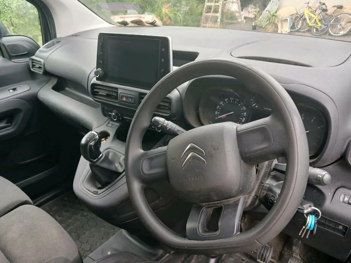 Citron berlingo - Image 3