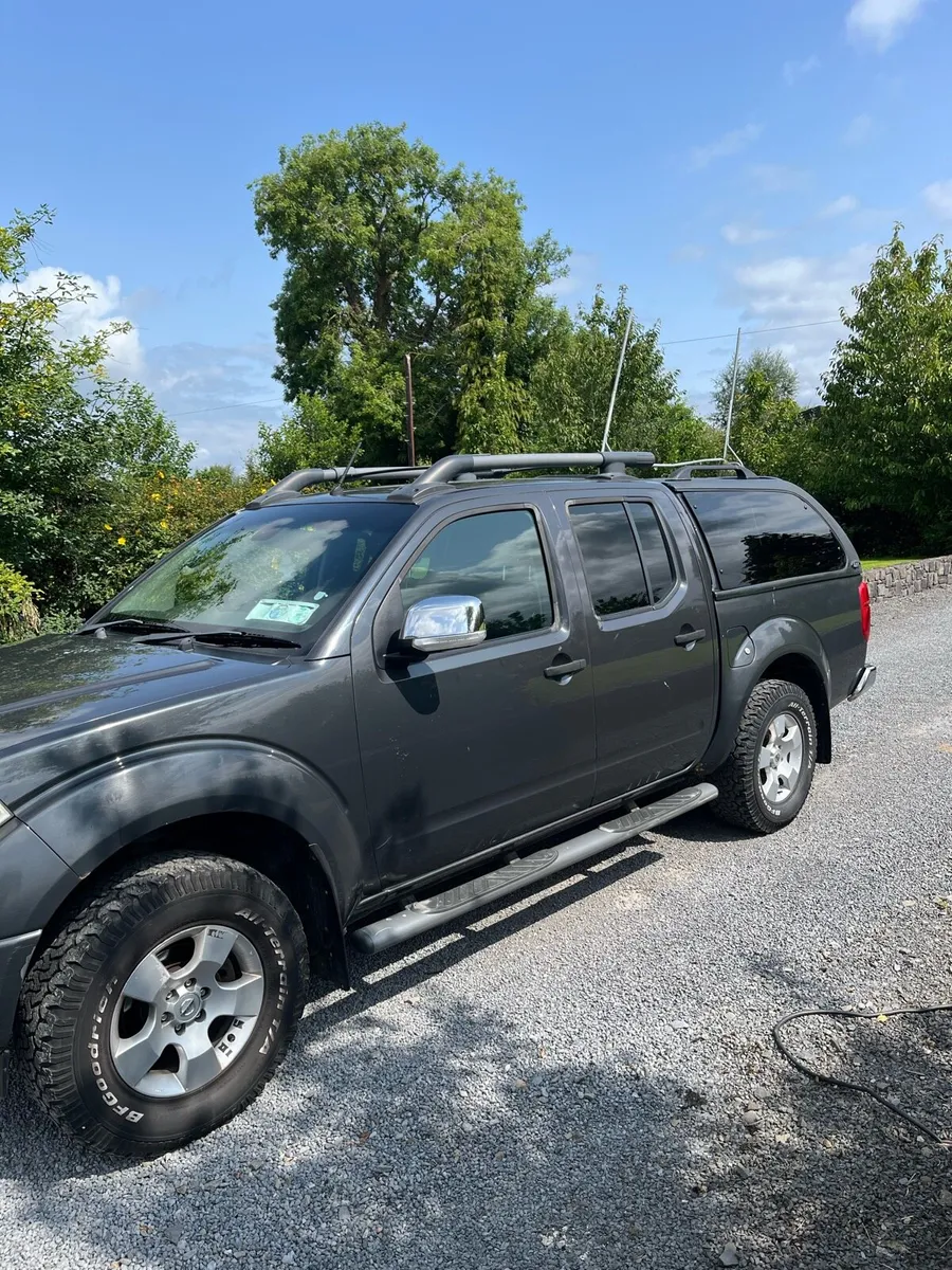 Nissan navara Crewcab - Image 2