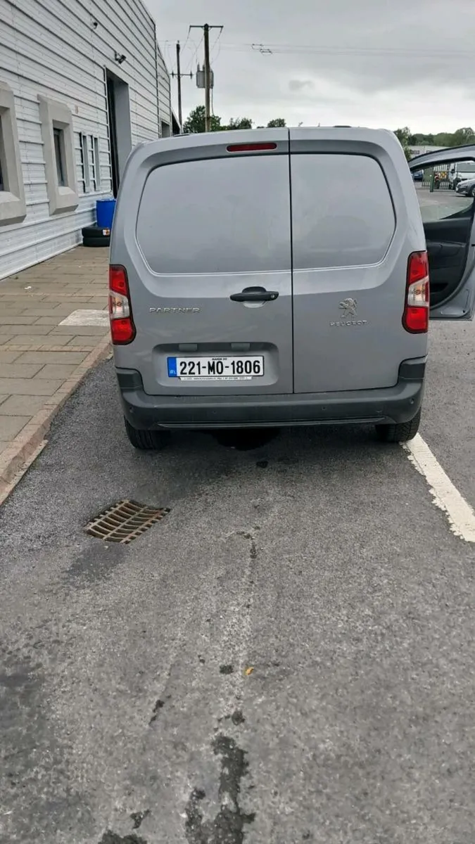 Van for sale - Image 1