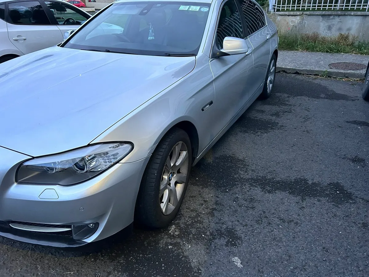 Bmw 520 - Image 1