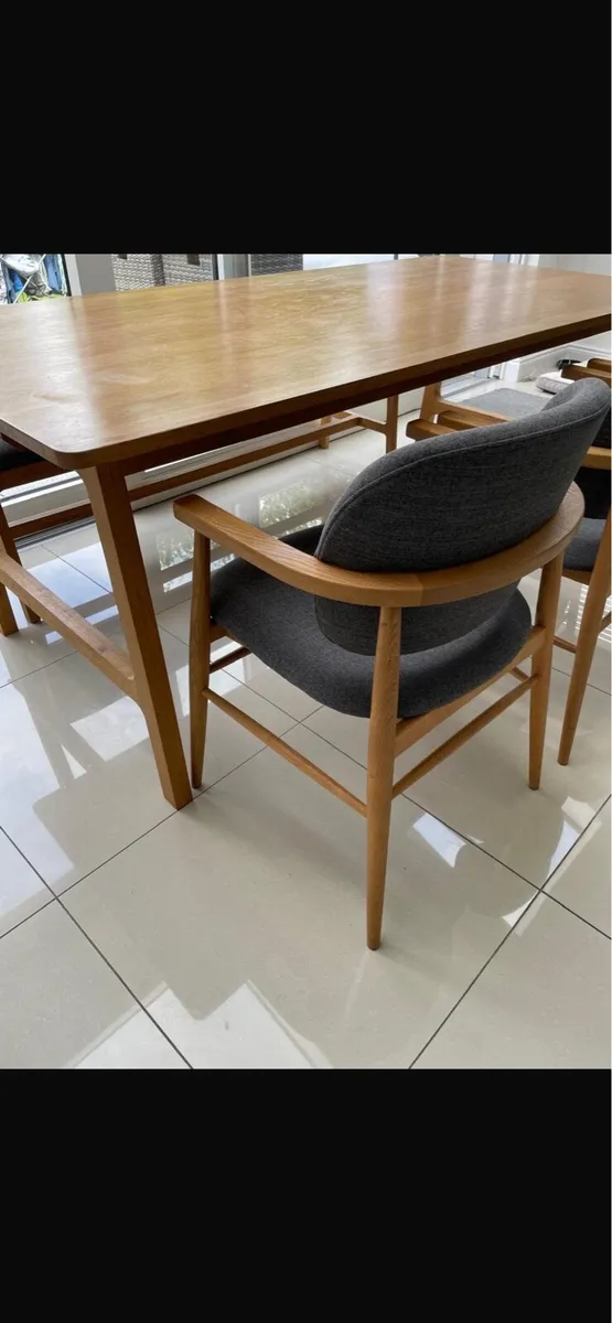 Dining Table - Image 3