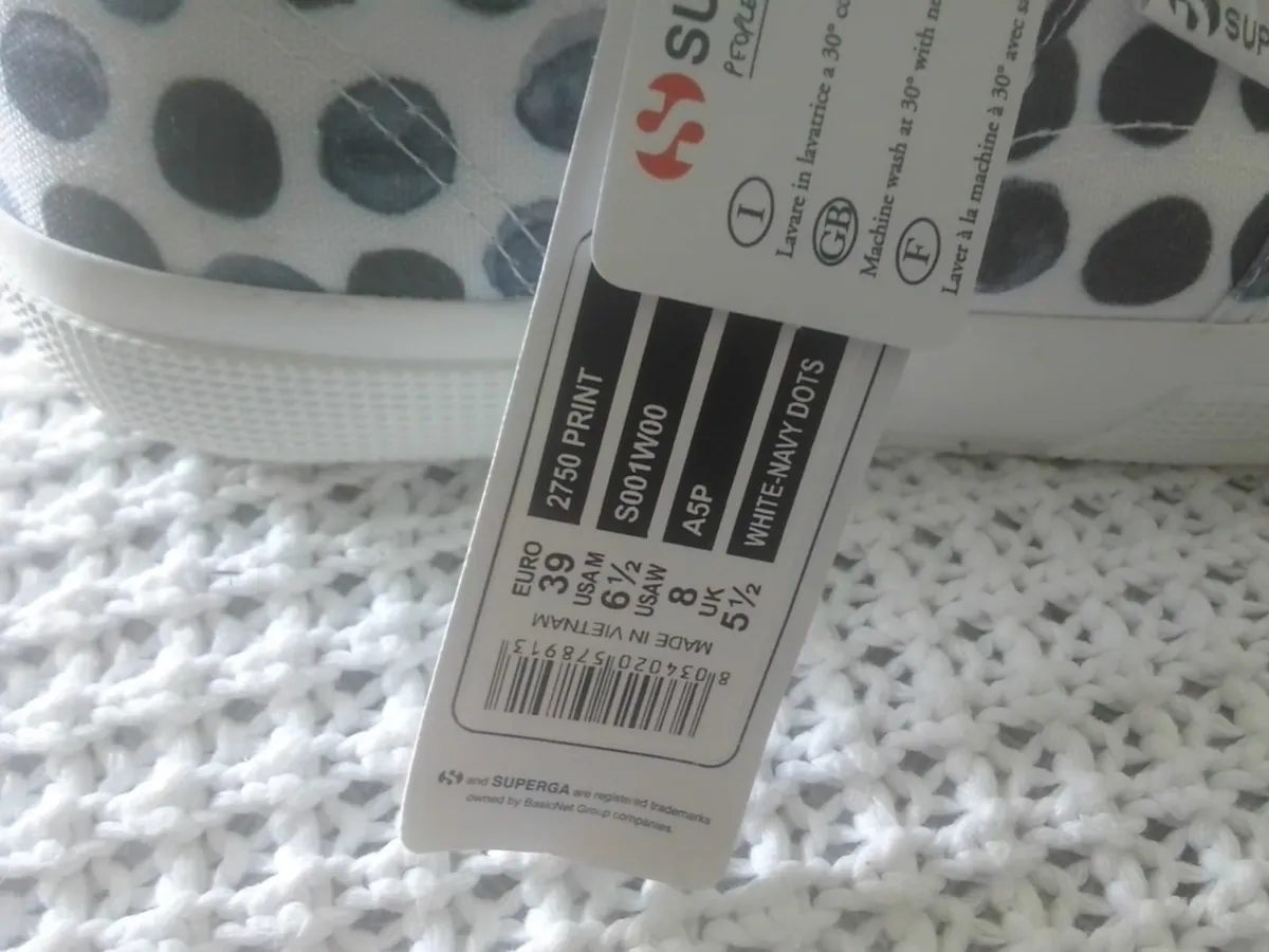SUPERDRY NAVY & WHITE TRAINERS SIZE 6 NEW - Image 4