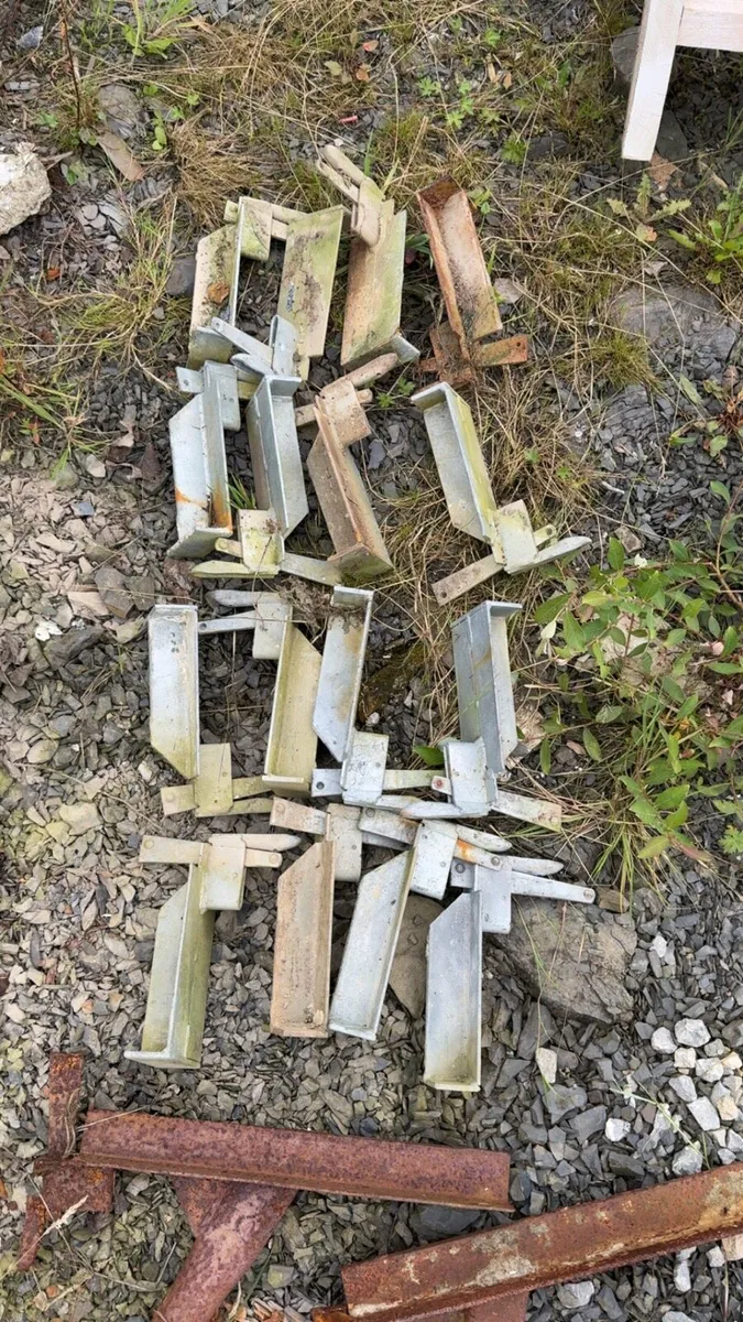 Scaffolding Brackets - Image 1