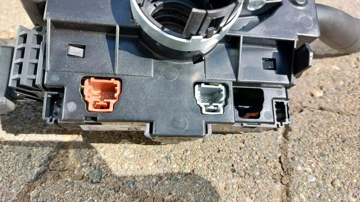 New Control stalk for Citroen berlingo 2003 - Image 4