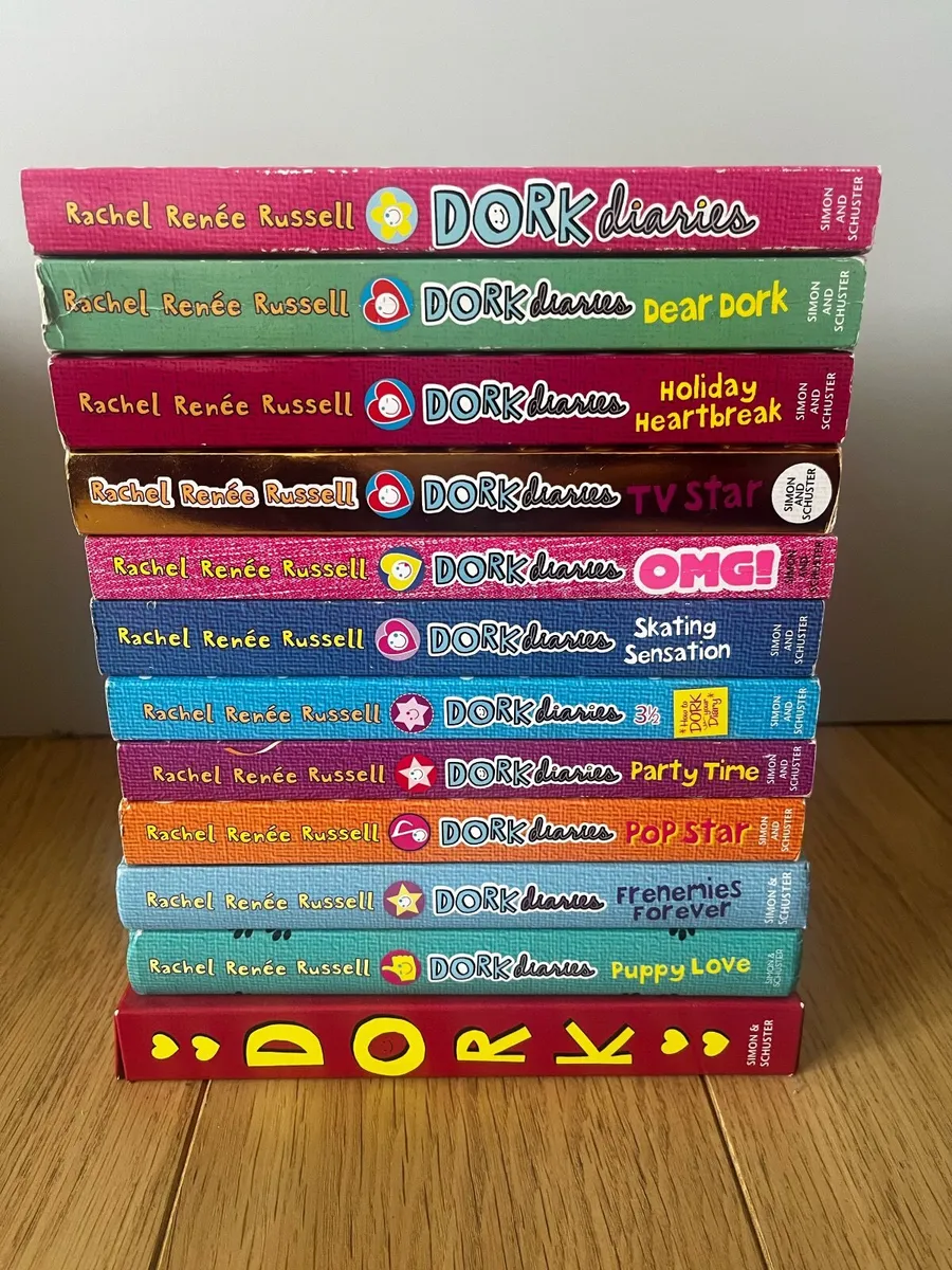 Dork Diaries Book Bundle (12 Books) - Image 1