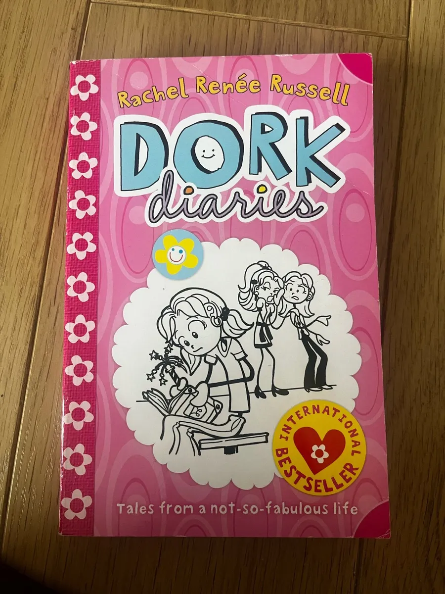 Dork Diaries Book Bundle (12 Books) - Image 2