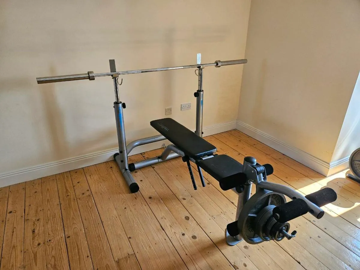 Adjustable heavy duty Bench press to Squat rack st - Image 1