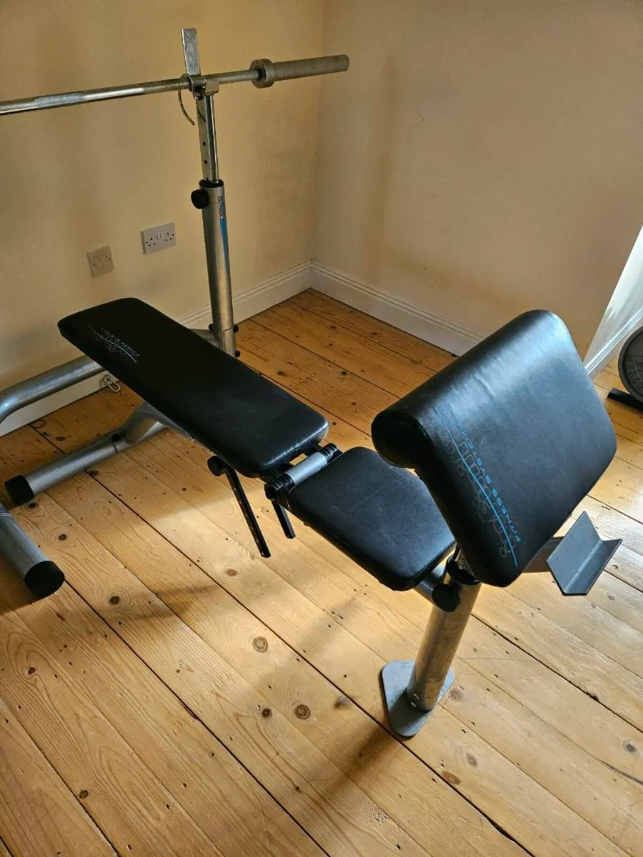 Adjustable heavy duty Bench press to Squat rack st - Image 4