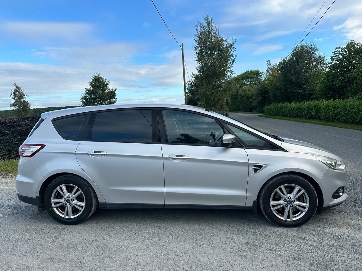Ford Smax 7 seater 2017 - Image 3