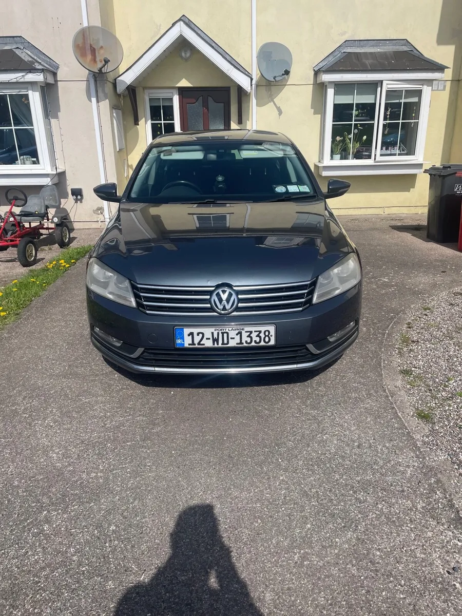 Volkswagen Passat 2012 - Image 1