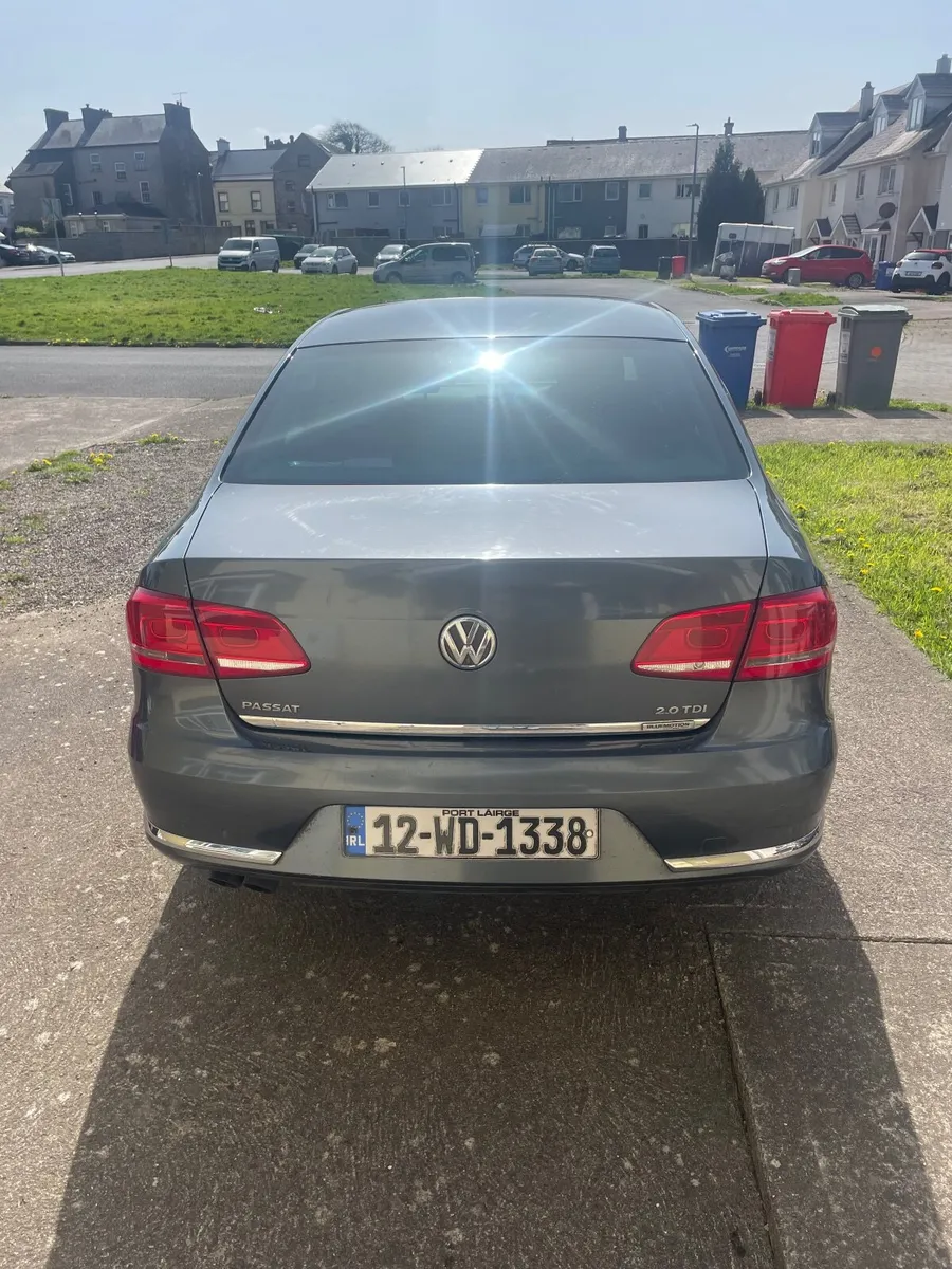 Volkswagen Passat 2012 - Image 3