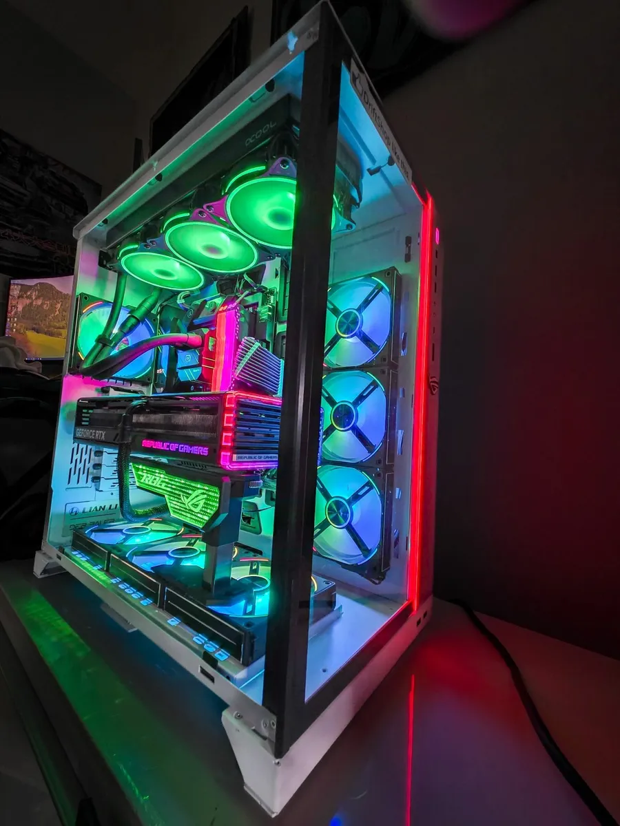 Rtx 4090 Ryzen 9 custom pc