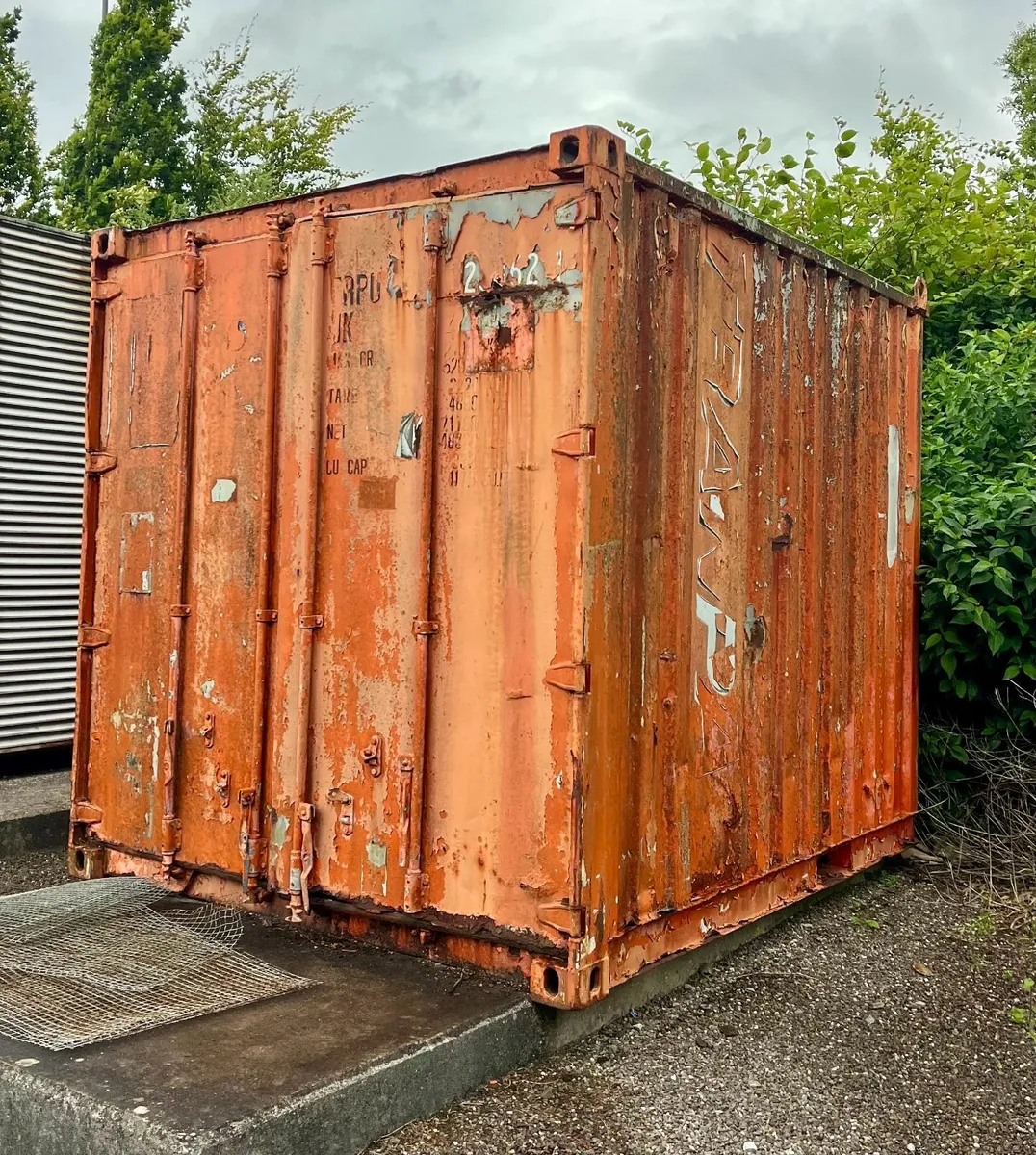 Shipping Container – 300cm x 240cm - Image 1