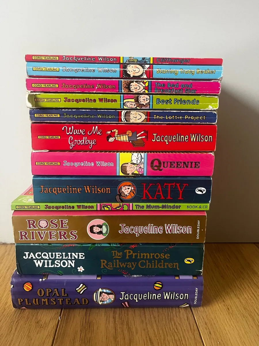 Jacqueline Wilson Book Bundle (12 Books) - Image 1