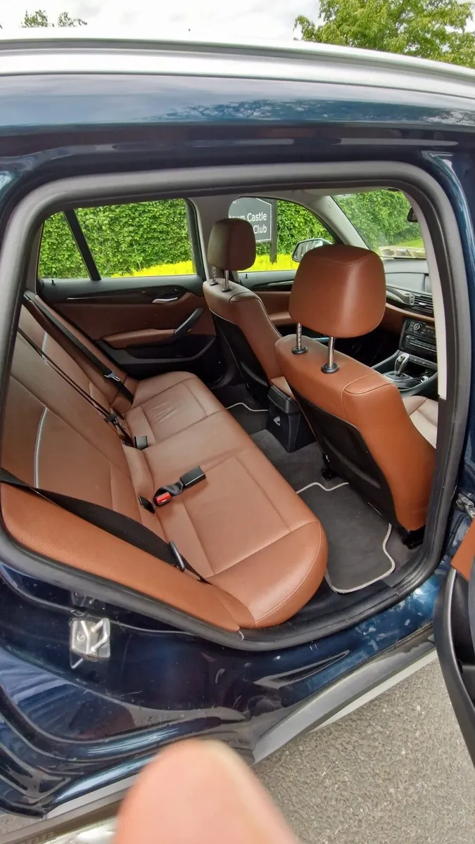 BMW - Image 4