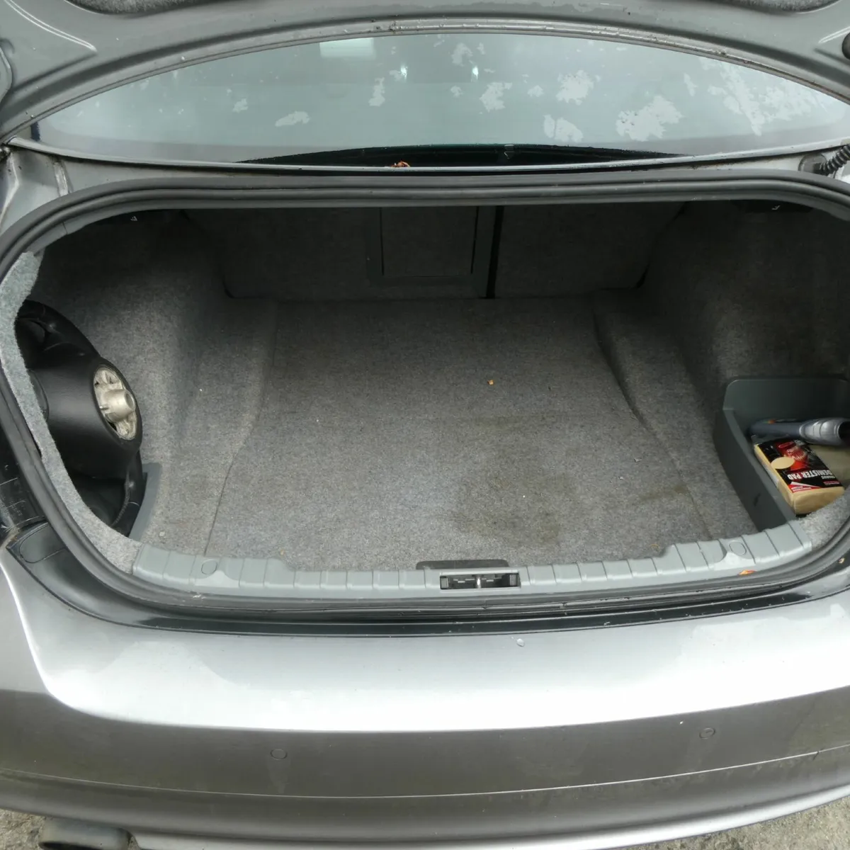 BMW 3-Series 2011 - Image 4