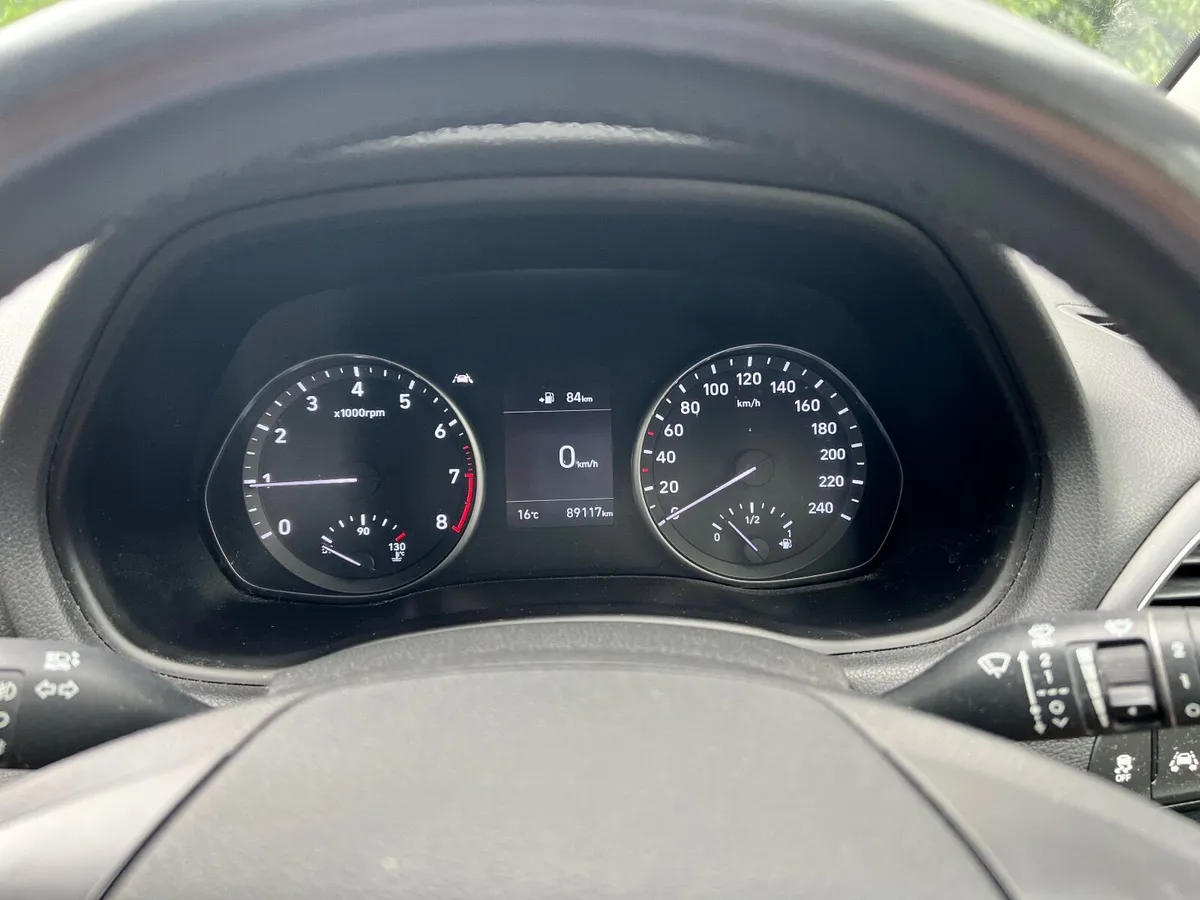 Hyundai i30 2019 - Image 4