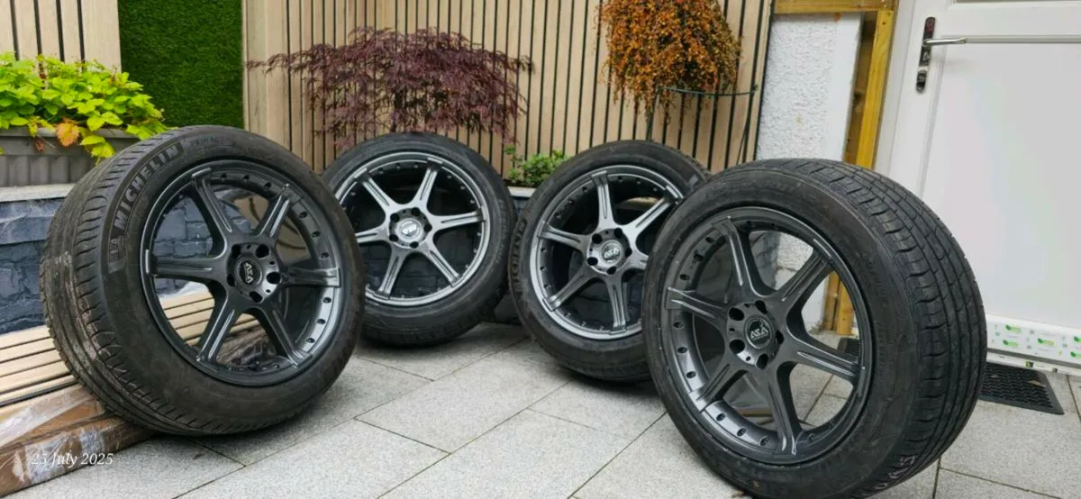 5x114.3 alloy wheels - Image 1