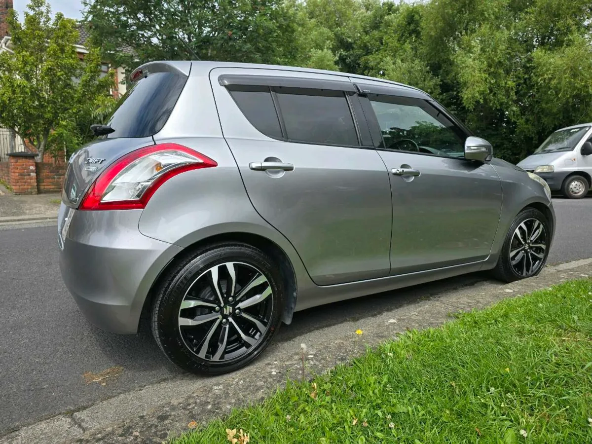 Suzuki Swift 1.2 GLX - Image 4