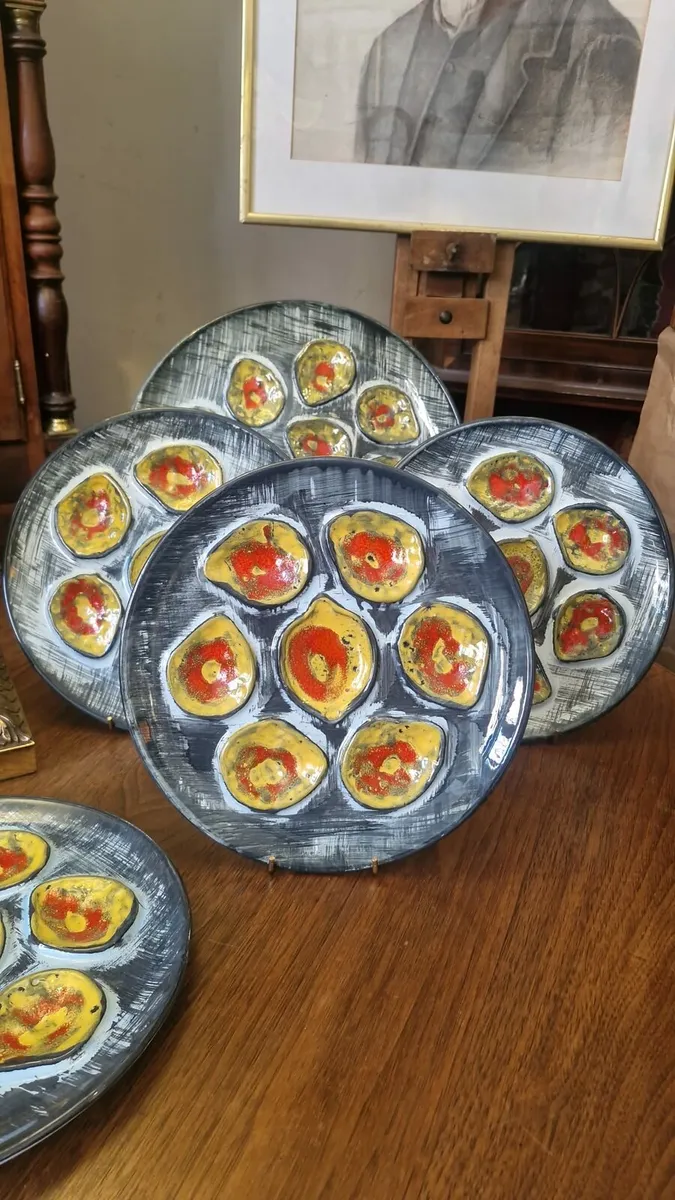 MCM Vintage Oyster Plates - Image 1