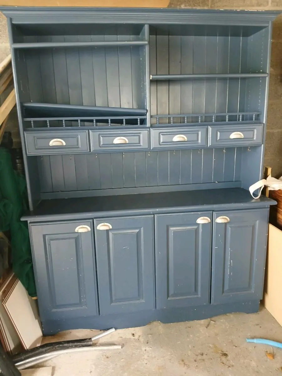 Ornate kitchen display dresser - Image 1