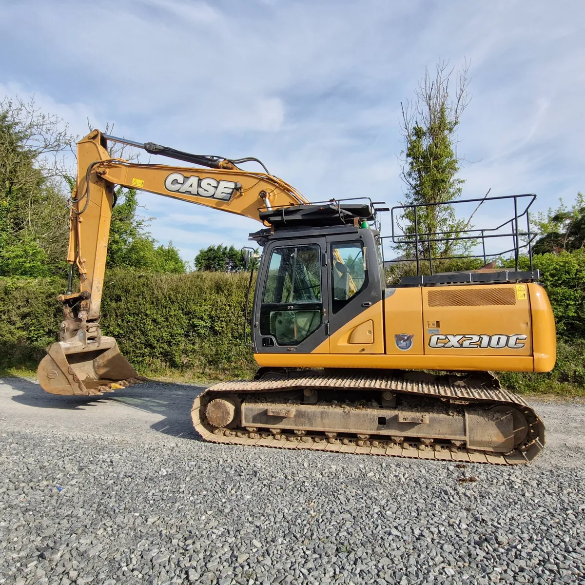DIGGER HIRE @MacGabhann HIRE Cavan - Image 4