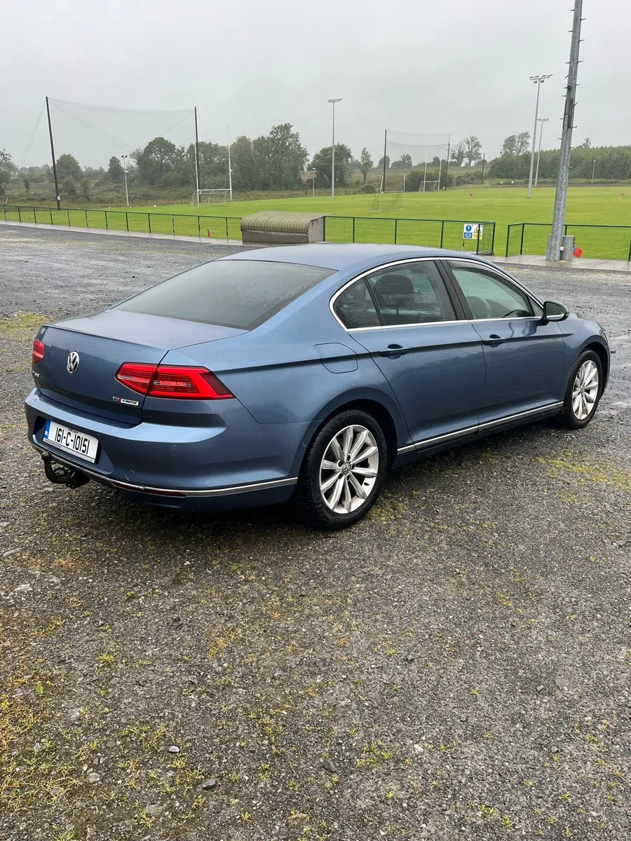 2016 vw passat trendline - Image 3