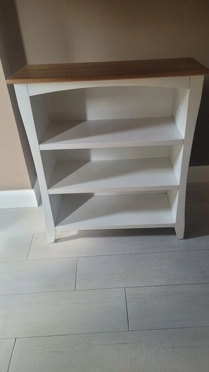 Bookcase - Image 1