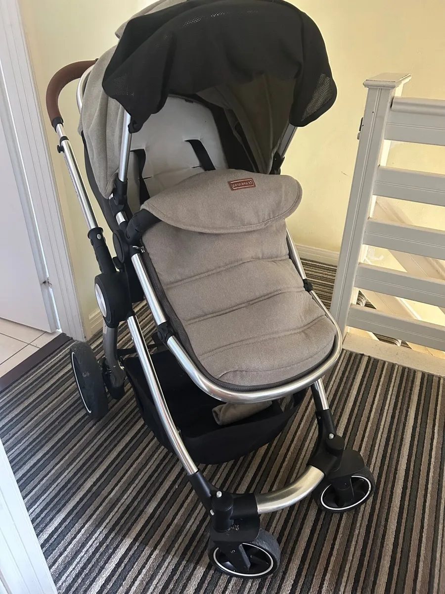 Pushchair - Image 1