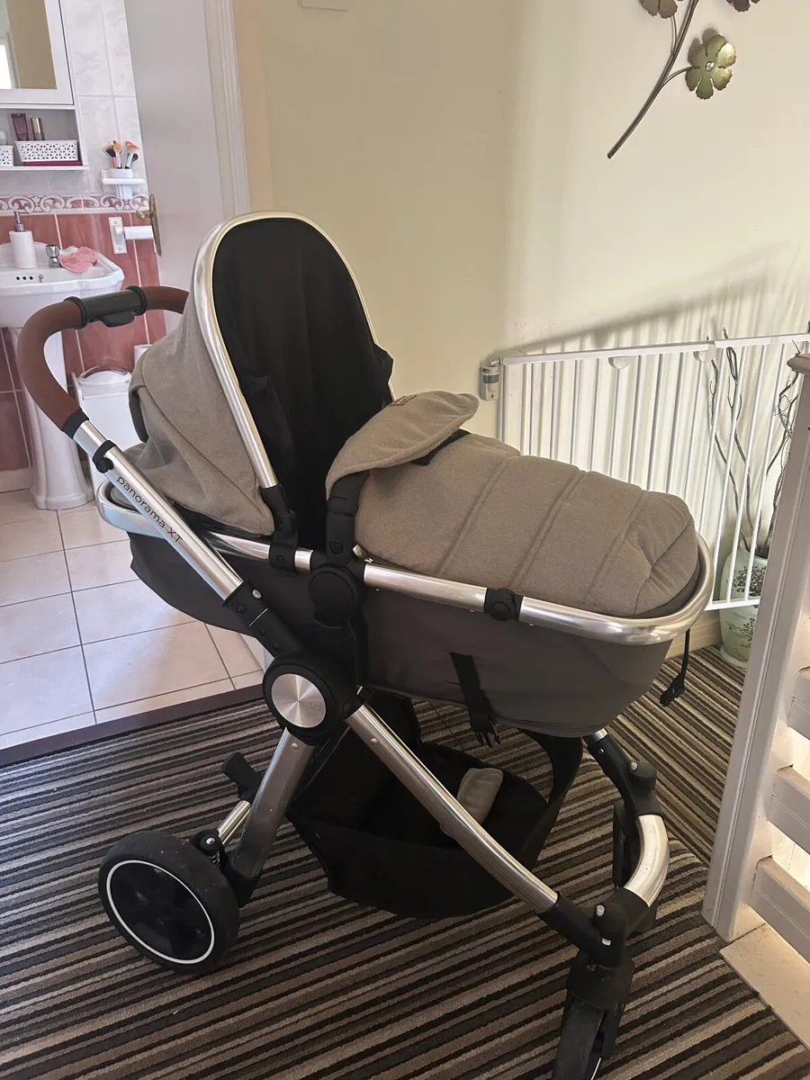 Pushchair - Image 4