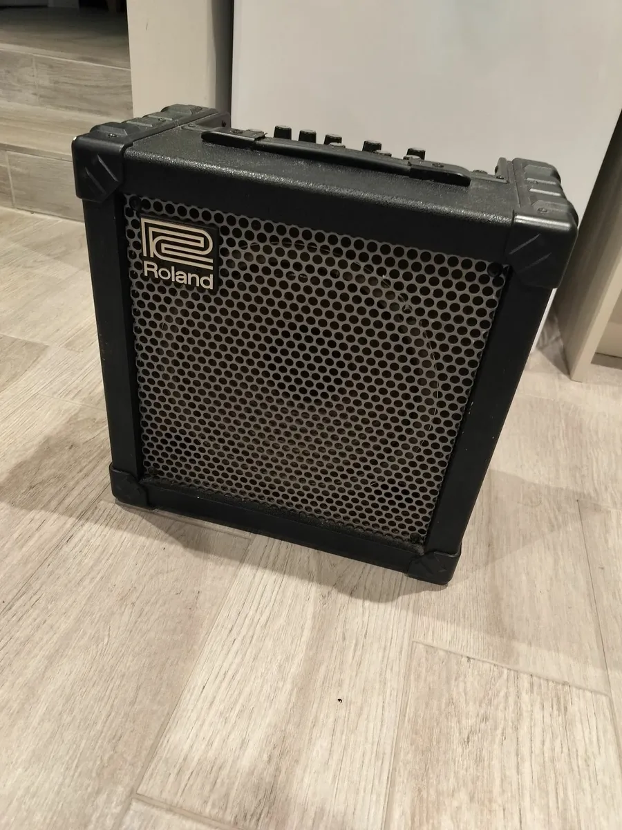 Roland Cube 30 Amp - Image 2