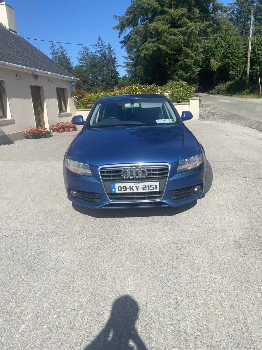 Audi A4 - Image 2