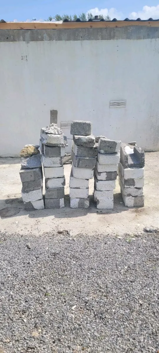Concrete blocks - Image 2
