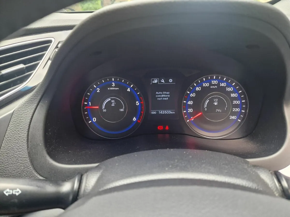 Hyundai i40 2016 diesel NCT 05.2026 and TAX - Image 4