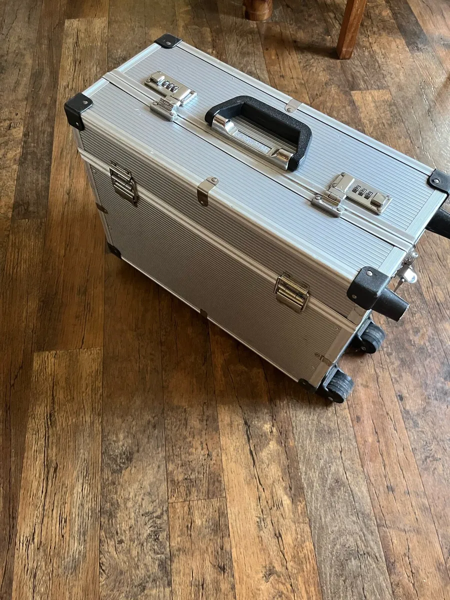 Aluminium Pilot Case - Image 2