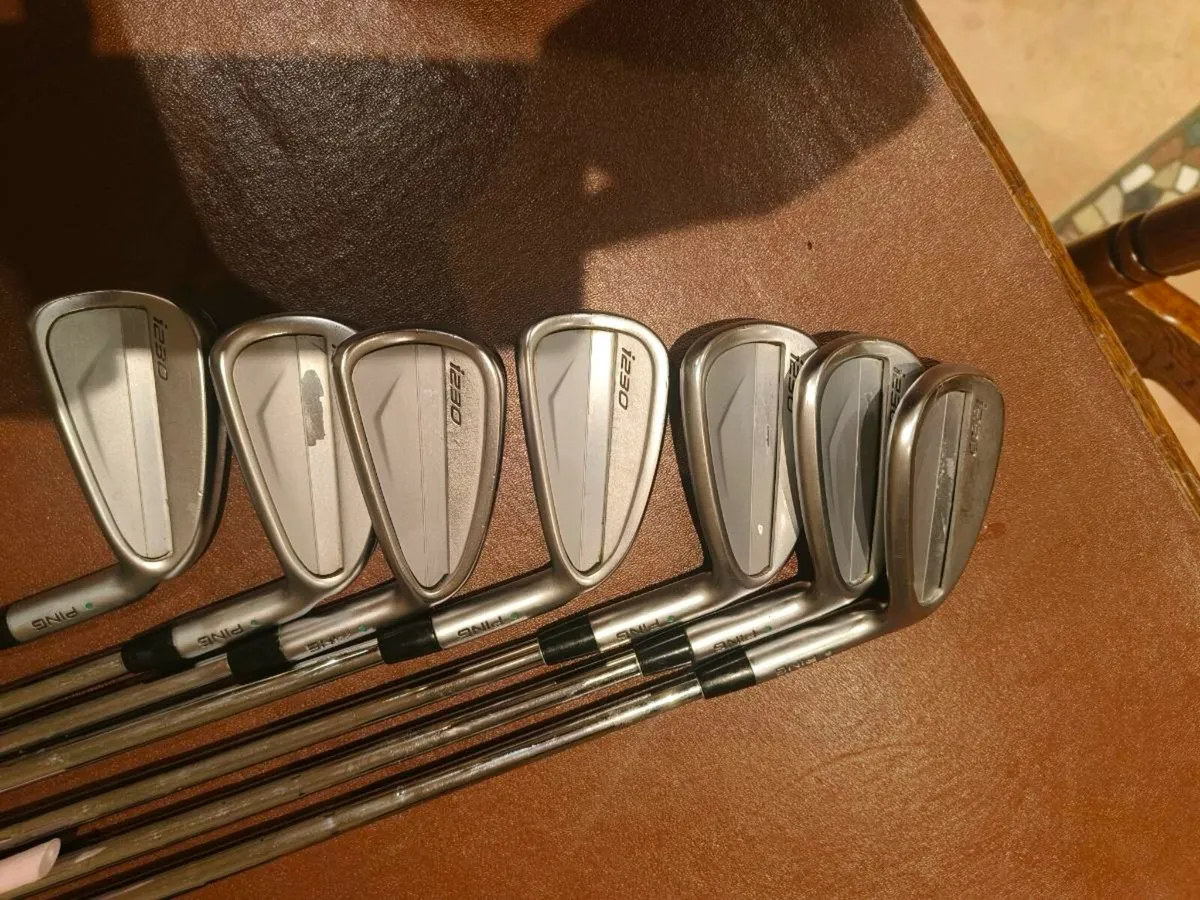 Ping i120 irons - Image 1