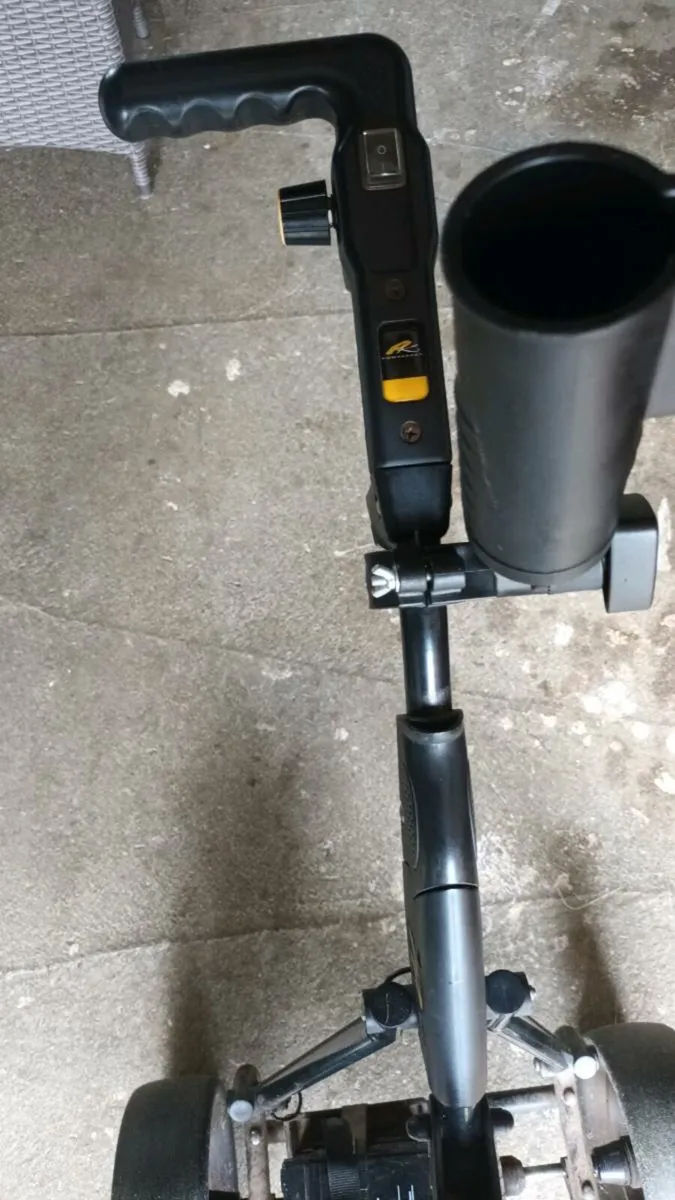 Powakaddy electric trolley - Image 3