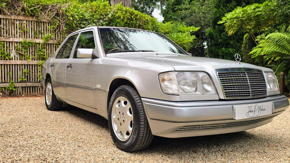 Mercedes E280 - Image 2