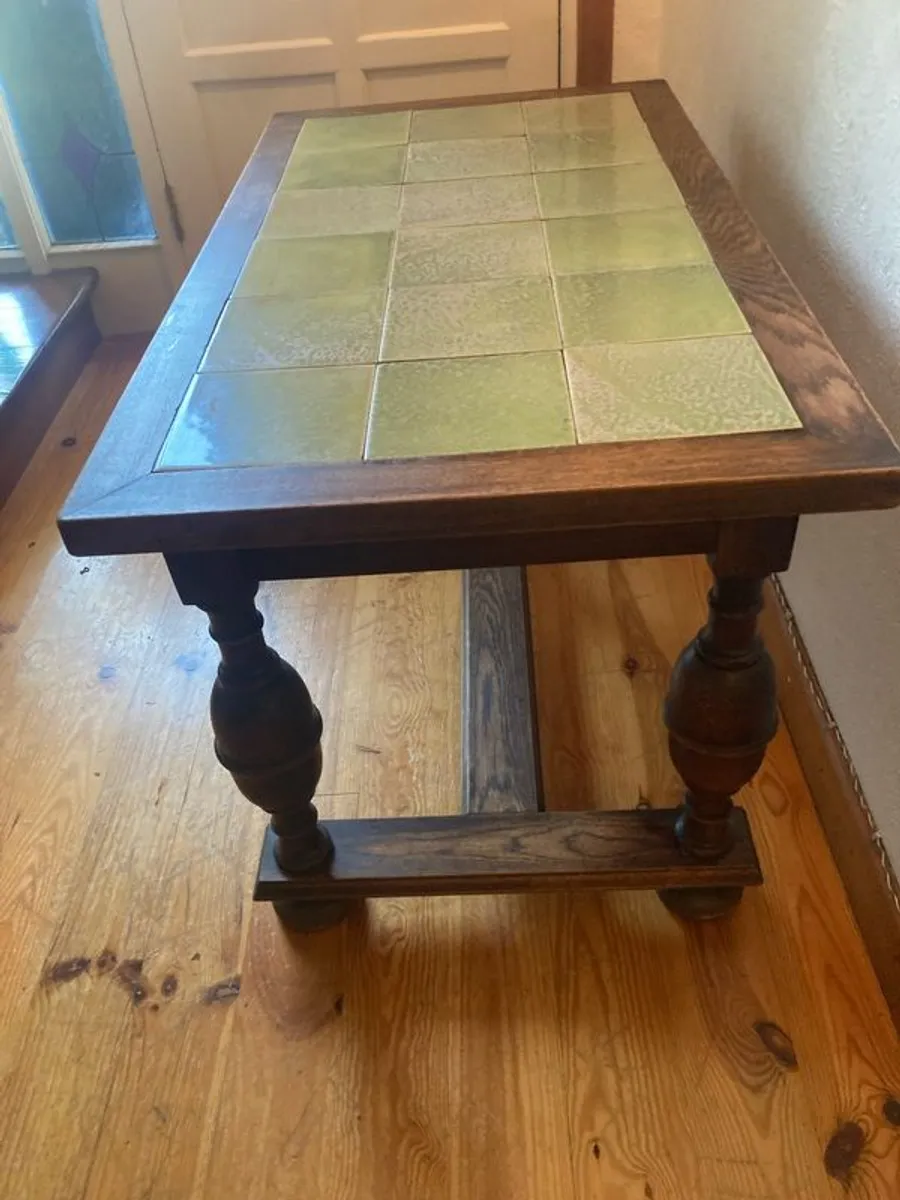 Living room table - Image 3