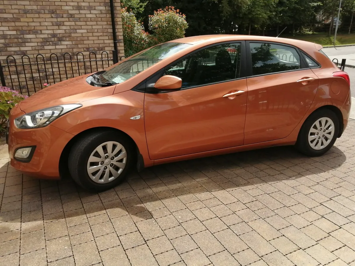 Hyundai i30 2017 - Image 2